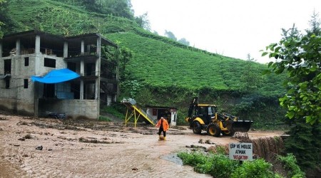 Do�u Karadeniz'i sel vurdu!