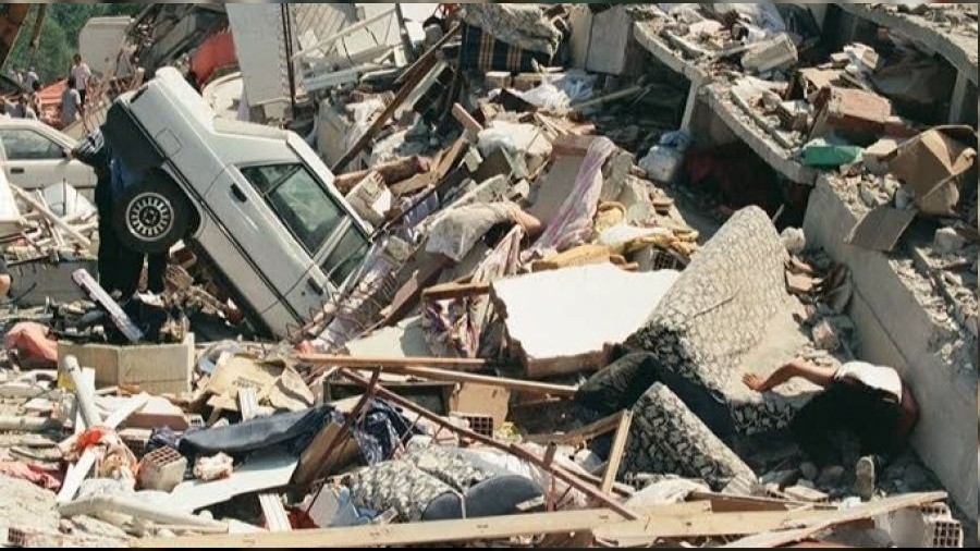 17 Ağustos Marmara Depremi'nin üzerinden 24 yıl geçti