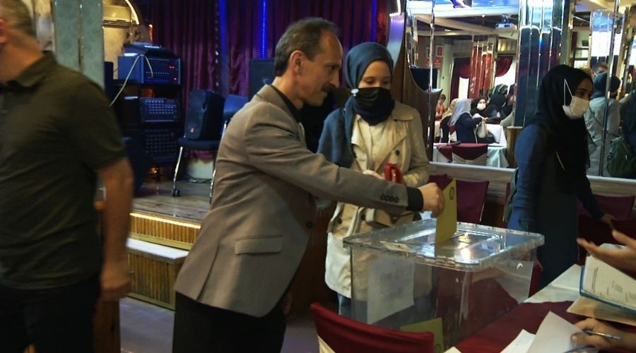 BTP Gaziosmanpa�a'da Ba�kanl�k Bir D�nem Daha �lhan Ke�eci'de