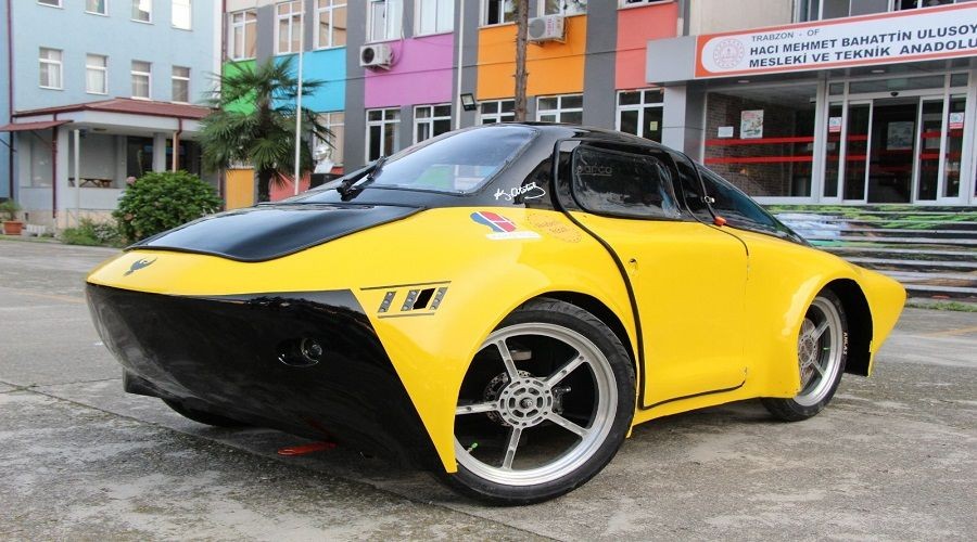 AKP h�k�metinin 11 y�ld�r yapamad���n� lise ��rencileri yapt�