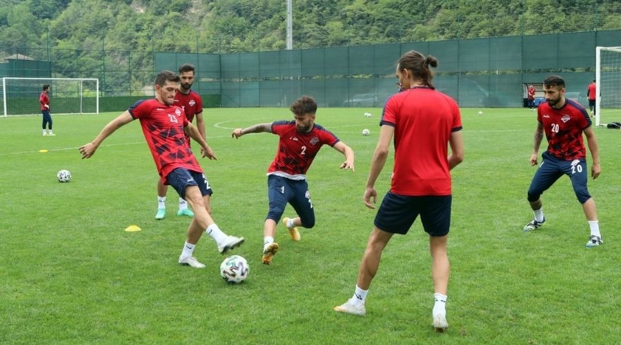 Hekimo�lu Trabzon FK Yeni Sezon Haz�rl�klar�na Devam Ediyor