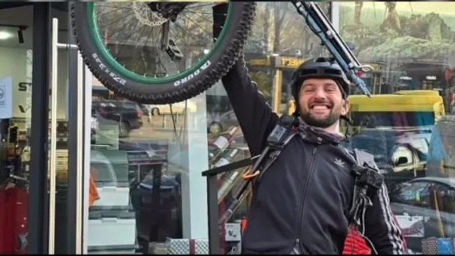 Artvin�e gelen turiste Karadeniz misafirperverli�i!