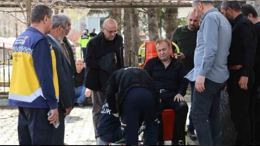 Ayla ��retmene H�z�nl� Veda! E�inin Cenazesinde Fenala�t�...