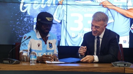 Trabzonspor'da �lk �mzalar At�ld�