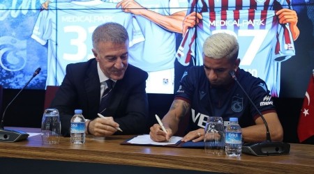 Trabzonspor'da �lk �mzalar At�ld�