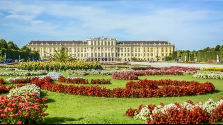 Schönbrunn Sarayı: Avusturya'nın en çok ziyaret edilen sarayı