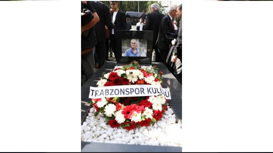 Trabzonspor Kadir �zcan'� and�