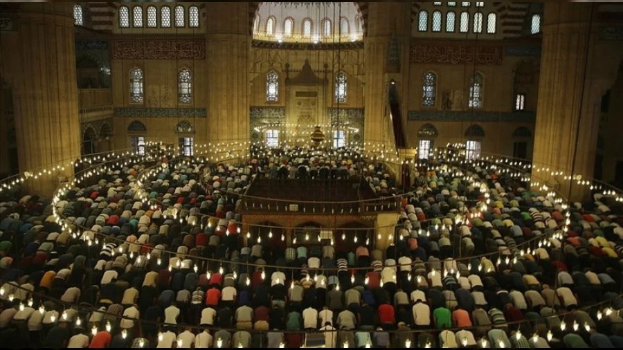 Bayram Namaz� Ka�ta K�l�nacak ? �l �l Tam Liste...