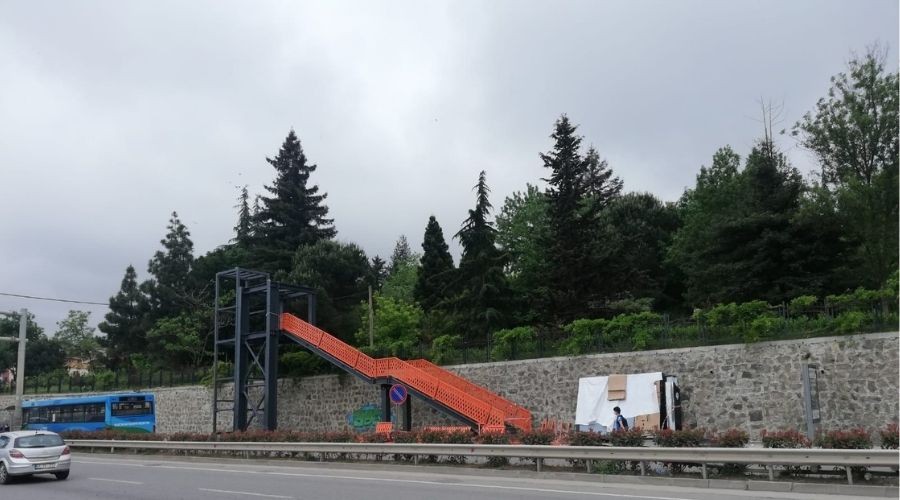 B�Y�K�EH�R �ST GE��TLERE ASANS�R YAPIYOR