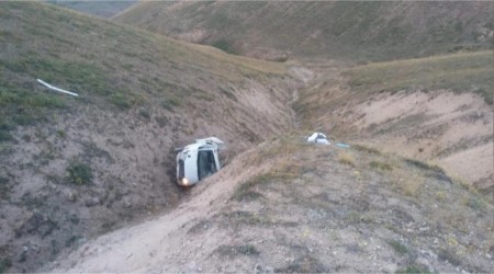  Pikap u�urumdan yuvarland� 1 ki�i �ld�