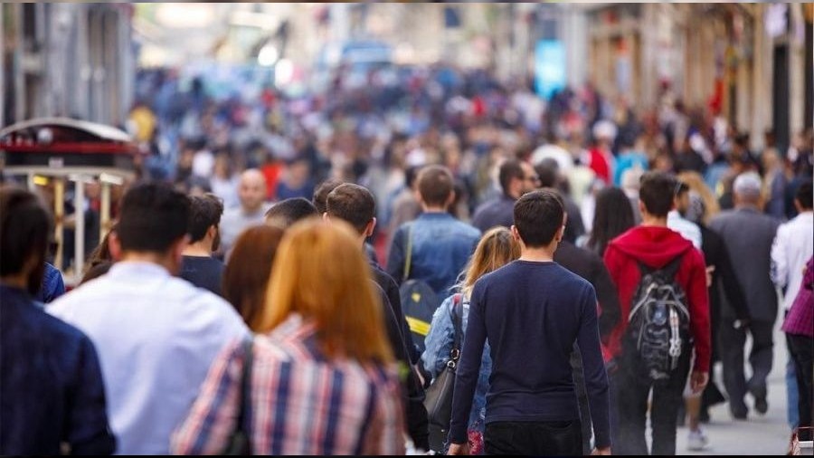 2.8 milyon ki�i g�� etti