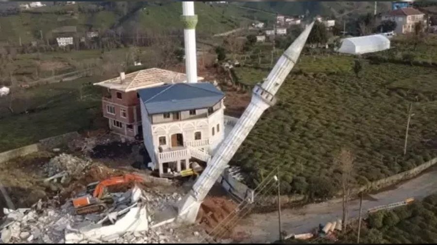 Karadenizli �nad�! Cami Yap�p, Cami Y�kt�lar