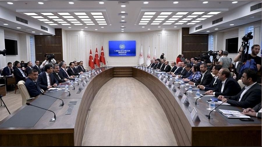 Sendikalardan h�k�mete zam tepkisi