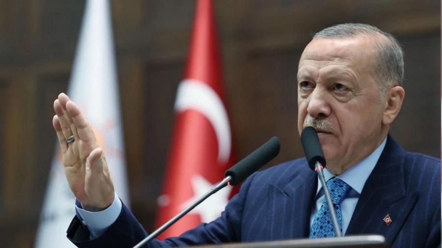 Erdo�an'dan �zg�r �zel'e erken se�im cevab�