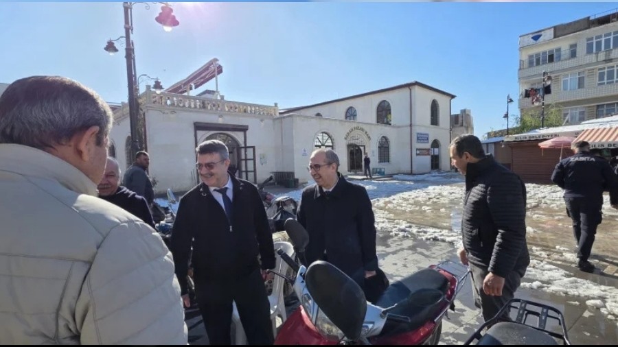 BTP Genel Ba�kan Yard�mc�s� Kepek�i: �Siyaset halktan kopuk yap�lamaz�