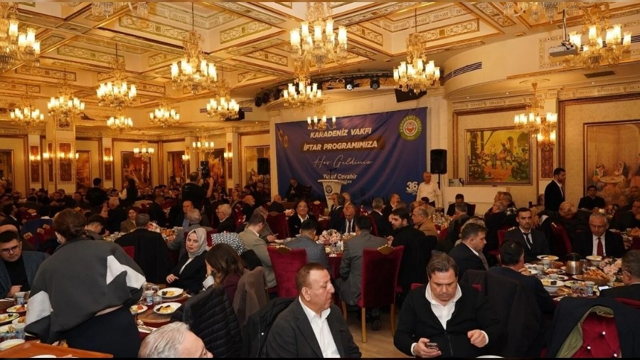 Siyaset, Bürokrasi ve İş Dünyası Aynı Sofrada!